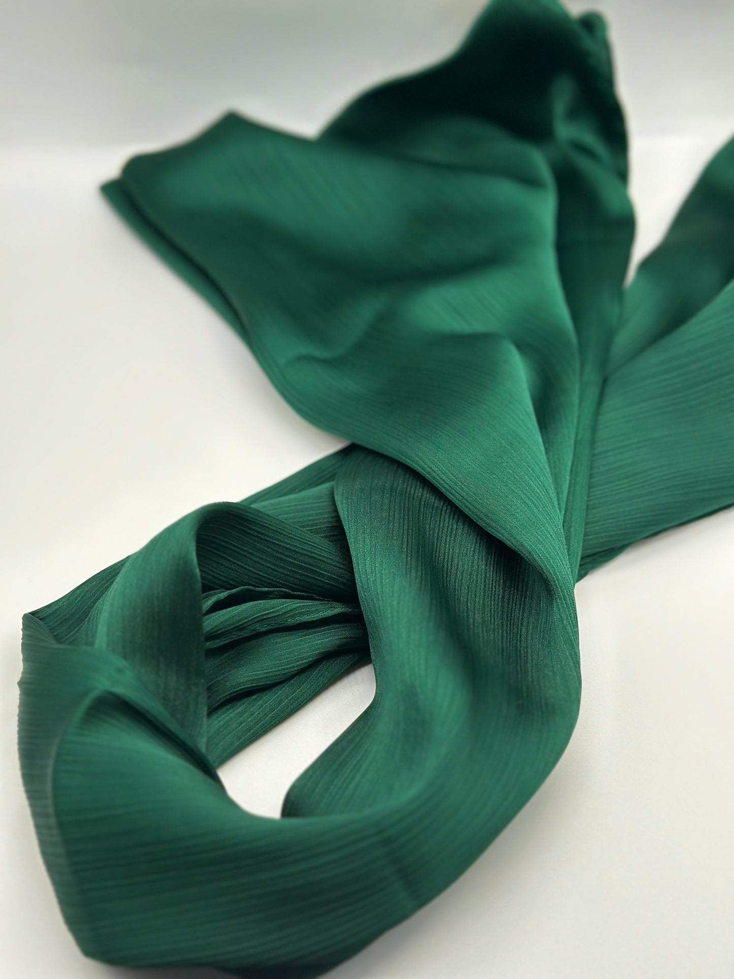 Emerald - Crinkle Satin Hijab